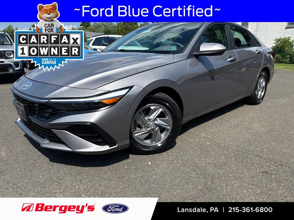 Used 2024 Hyundai Elantra SE FWD image 1