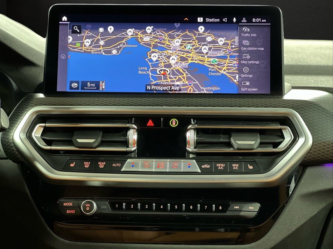 Used 2024 BMW X3 xDrive30i w/ Premium Package image 29