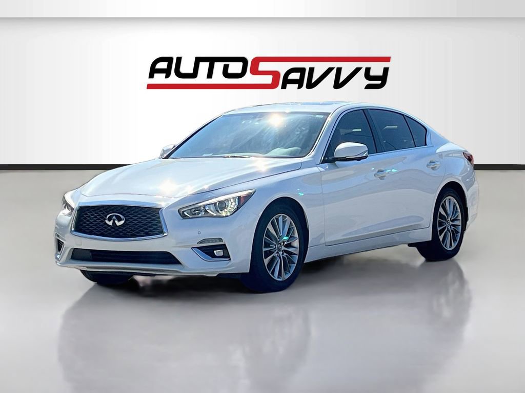 Used 2022 INFINITI Q50 Luxe w/ Cargo Package RWD image 3