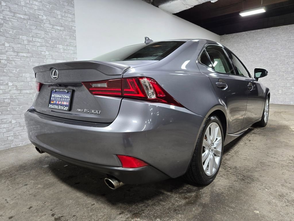 Used 2016 Lexus IS 300 AWD w/ Premium Package image 41