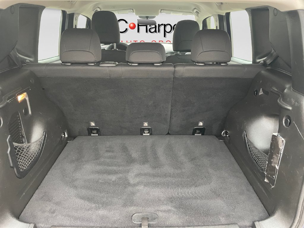 Certified 2018 Jeep Renegade Sport w/ Power & Air Group AWD/4WD image 15