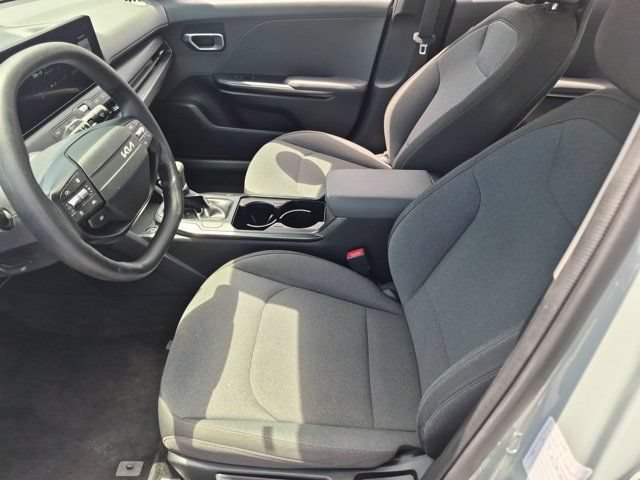 Used 2025 Kia K4 FWD image 24