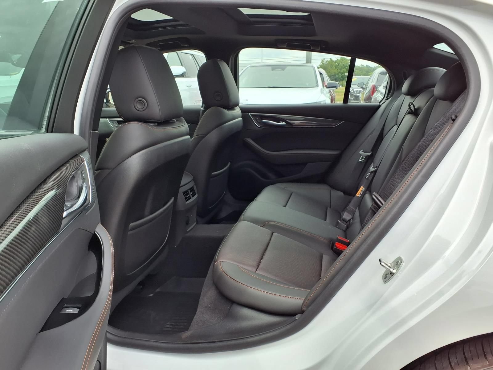New 2026 Cadillac CT5 V w/ Technology Package AWD/4WD image 9