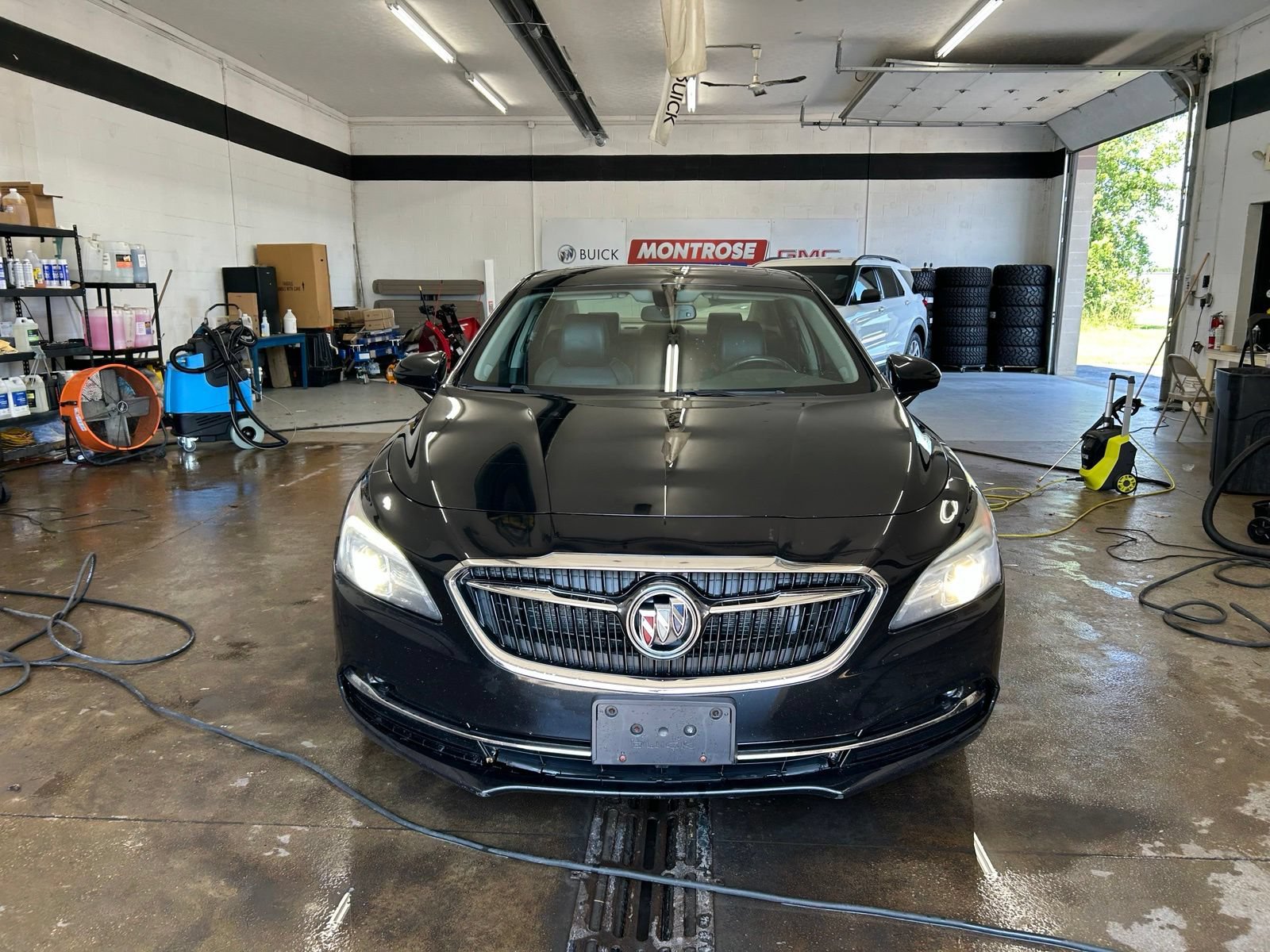 Used 2019 Buick LaCrosse Essence w/ Sun and Shade Package AWD/4WD image 10