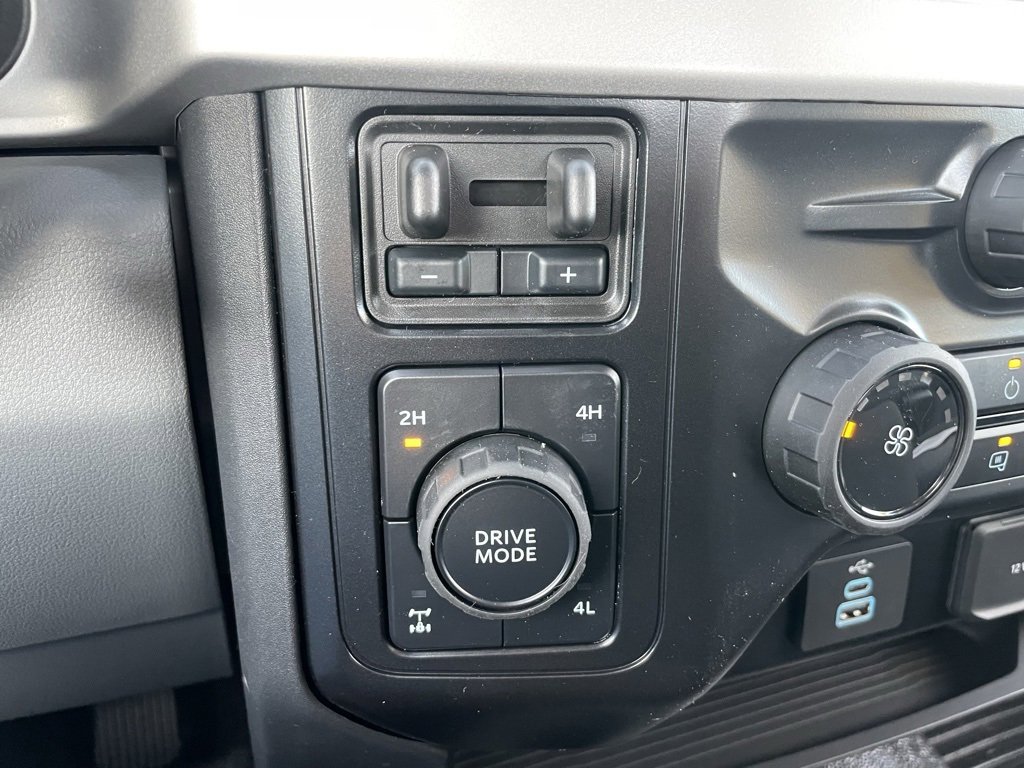 New 2026 Ford F350 XL w/ XL Chrome Package image 47