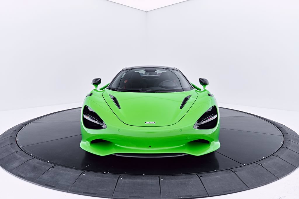 Used 2025 McLaren 750S Spider RWD image 22