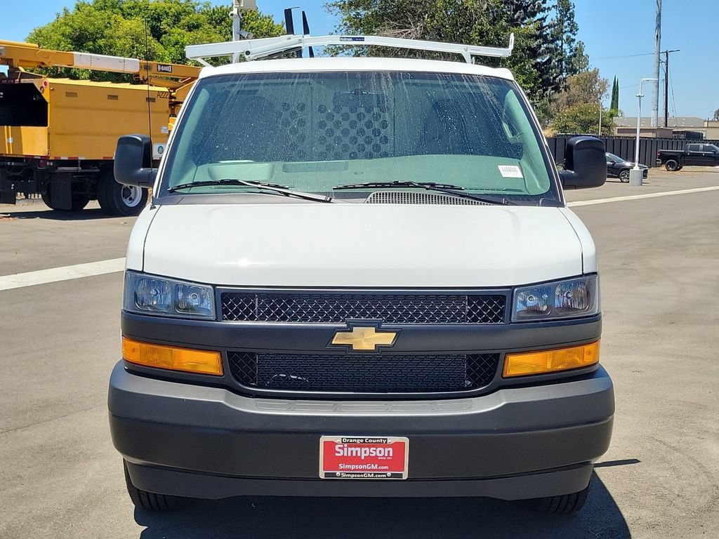 New 2026 Chevrolet Express 2500 w/ Driver Convenience Package RWD image 23