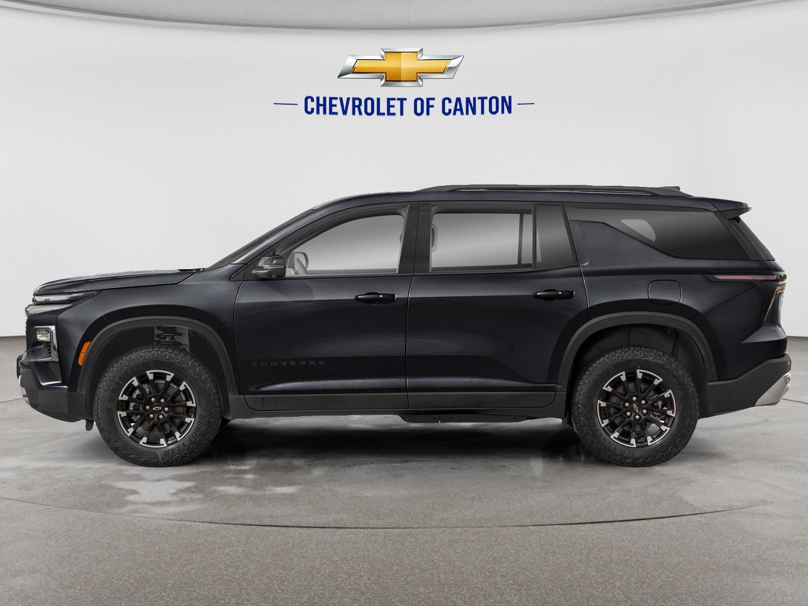 Used 2025 Chevrolet Traverse Z71 w/ Driver Confidence Package AWD/4WD image 3