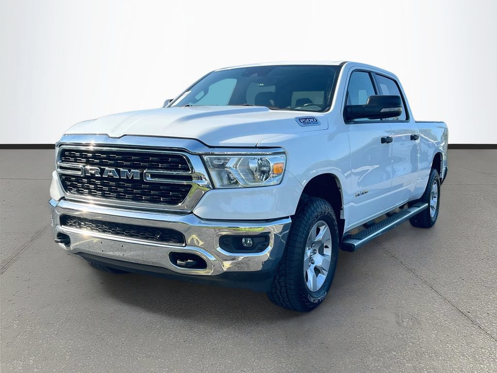 Used 2023 RAM 1500 Big Horn AWD/4WD image 3