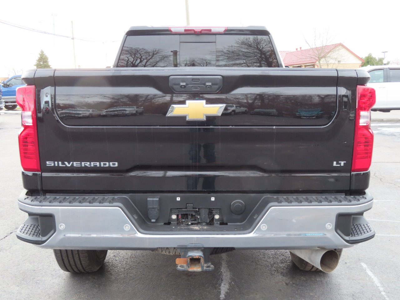 Used 2024 Chevrolet Silverado 3500 LT w/ Safety Package image 5