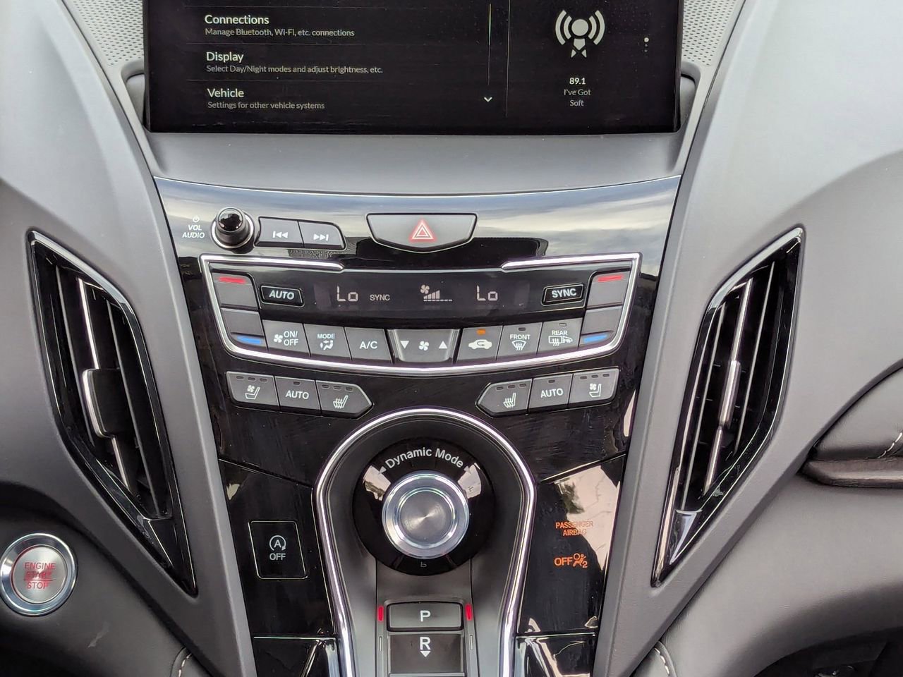 Certified 2025 Acura RDX SH-AWD w/ Advance Package image 22