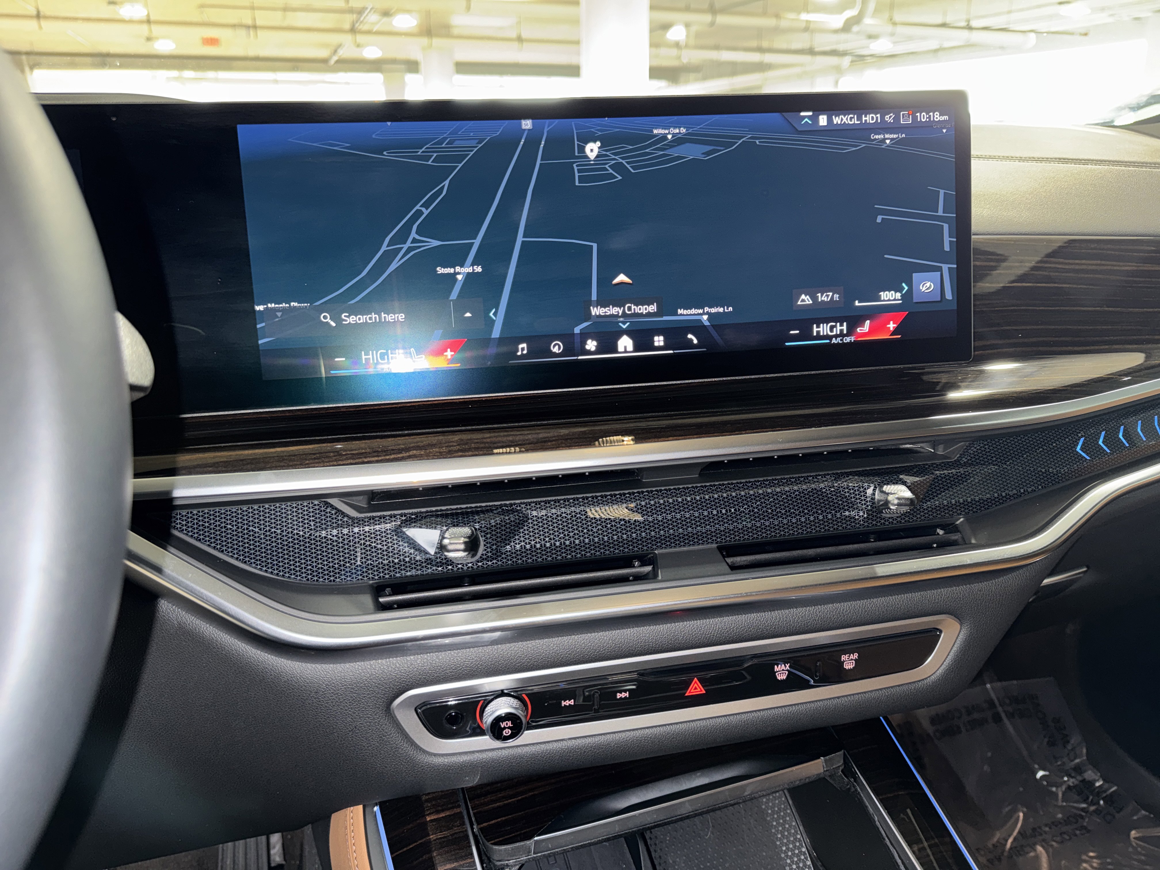 Certified 2024 BMW X5 xDrive40i w/ Premium Package image 26