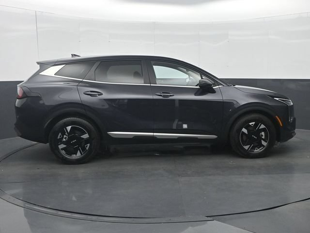 Used 2026 Kia Sportage LX FWD image 8