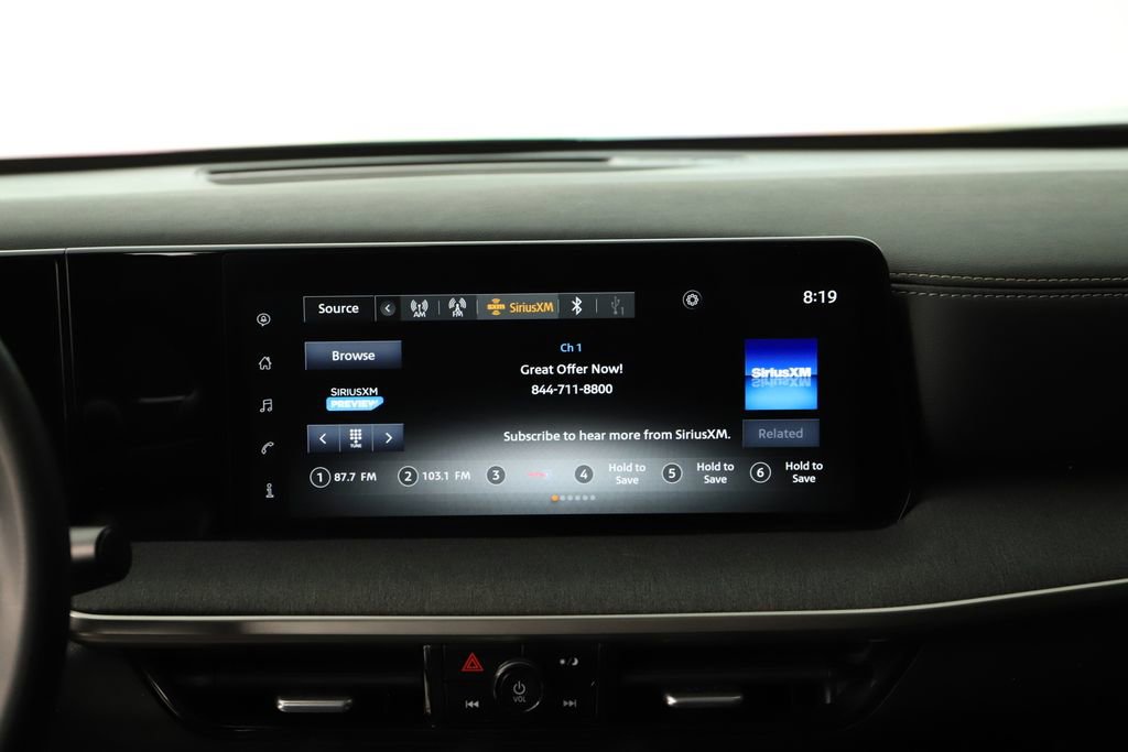 Used 2025 Nissan Kicks SV FWD image 18