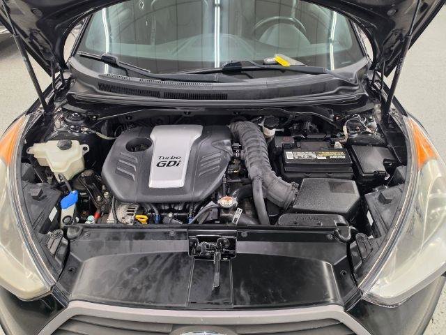 Used 2016 Hyundai Veloster Turbo FWD image 40