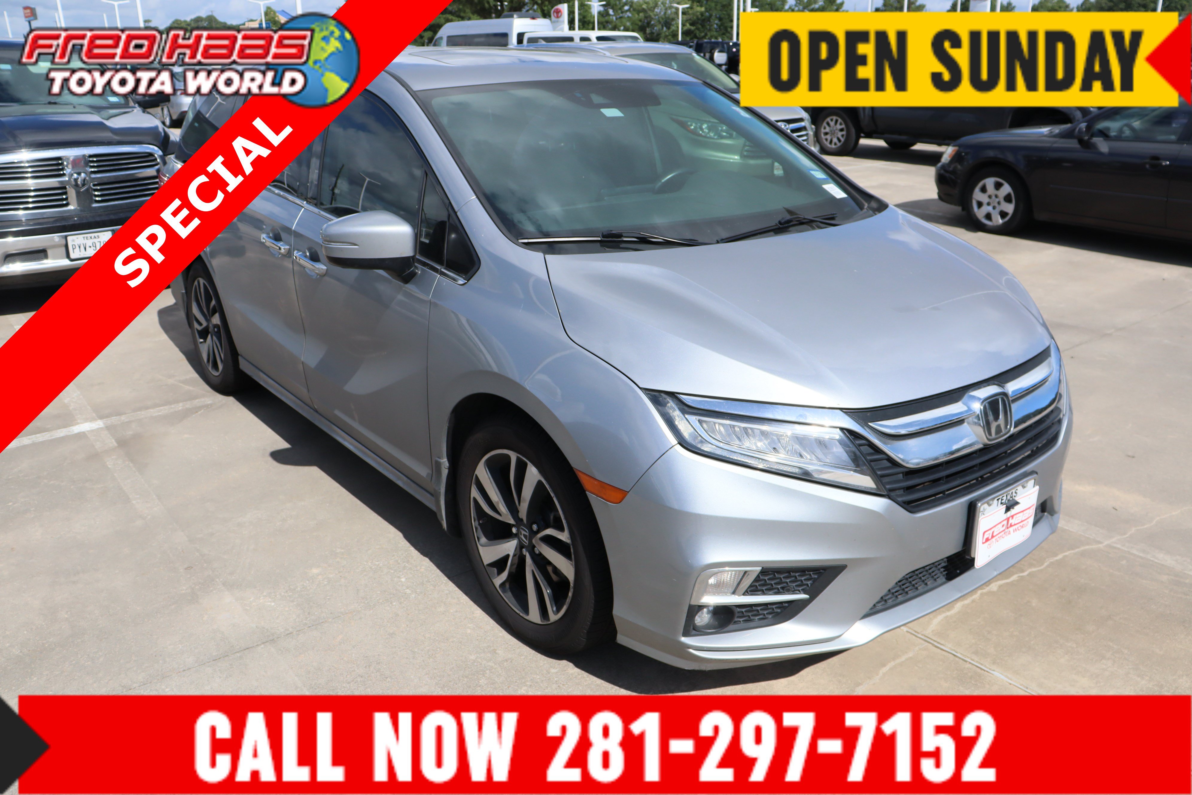 Used 2020 Honda Odyssey Elite image 1