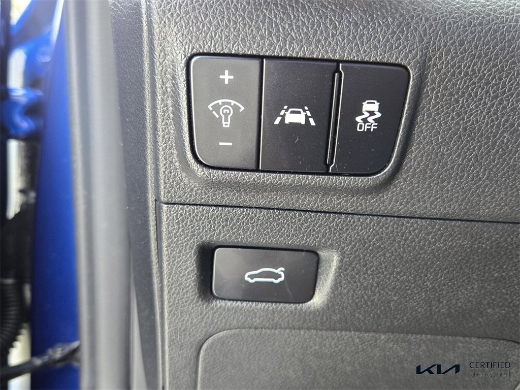 Used 2022 Kia K5 GT-Line image 33