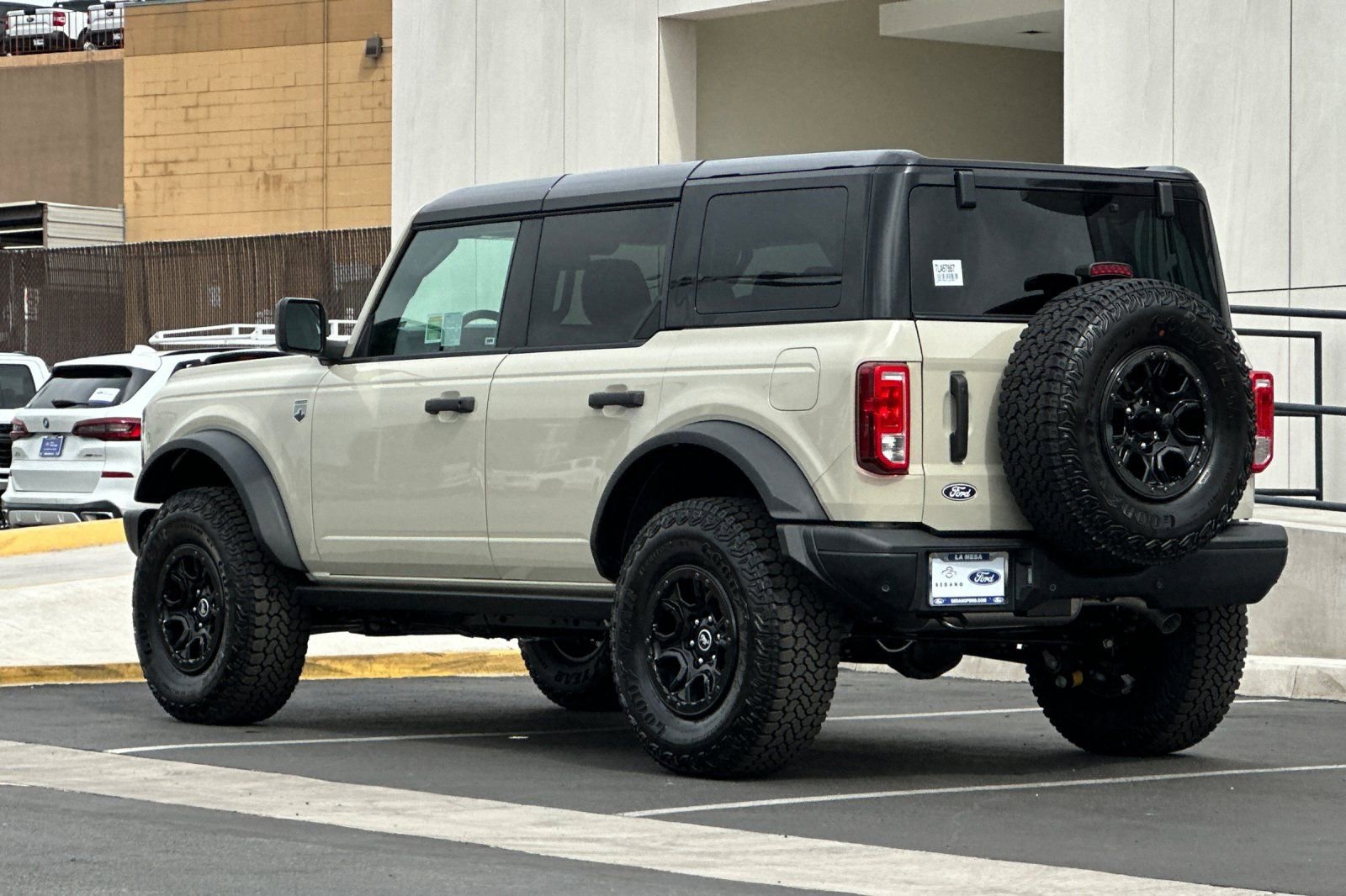 New 2026 Ford Bronco Big Bend w/ Black Diamond Package image 5