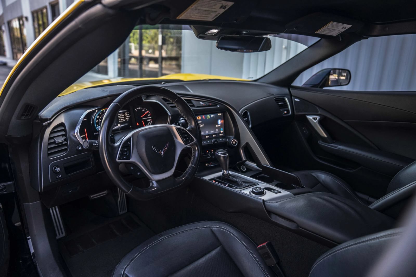 Used 2017 Chevrolet Corvette Stingray Coupe w/ 1LT RWD image 15