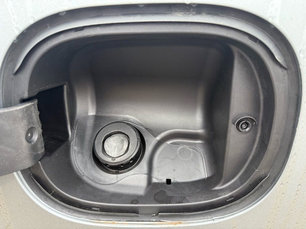 Used 2025 GMC Yukon XL Denali image 48