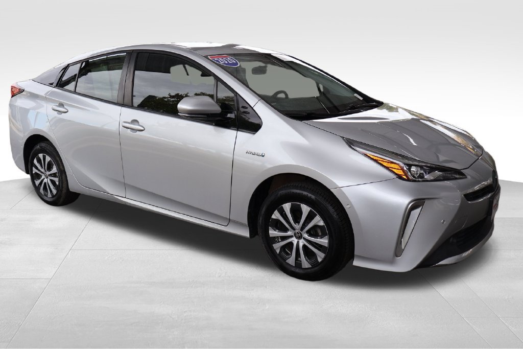Certified 2020 Toyota Prius LE AWD/4WD image 18