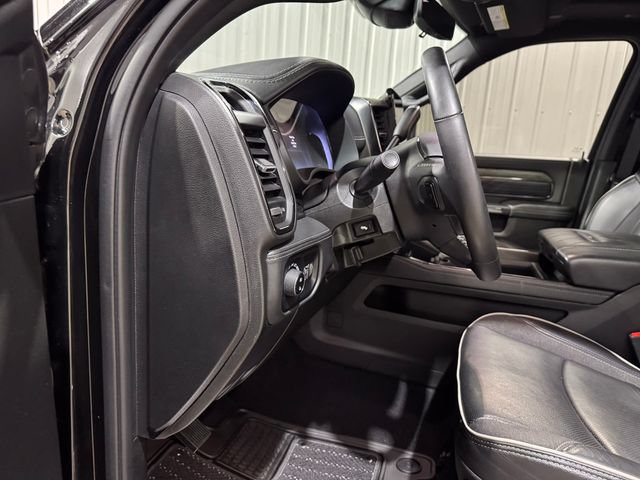 Used 2025 RAM 2500 Limited AWD/4WD image 11