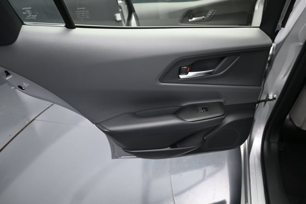 Used 2025 Toyota Prius Limited w/ Limited Premium Package AWD/4WD image 29