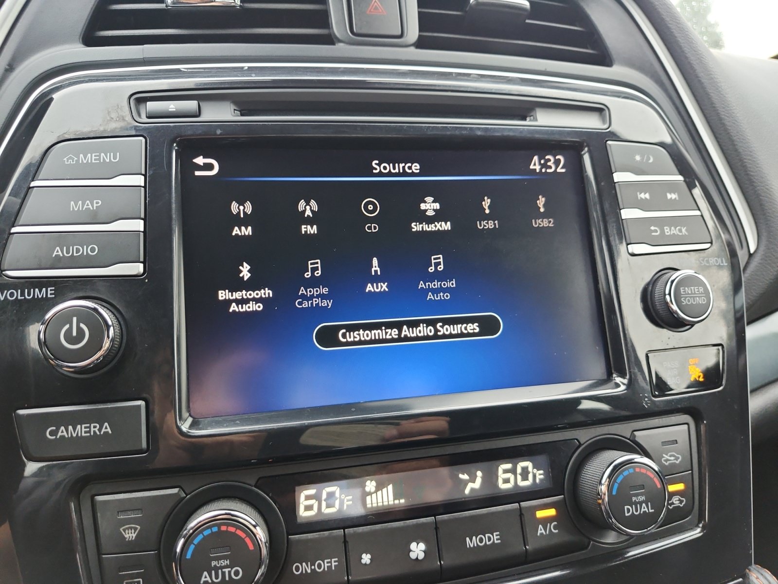 Used 2021 Nissan Maxima SR w/ Sport Mat Group FWD image 19