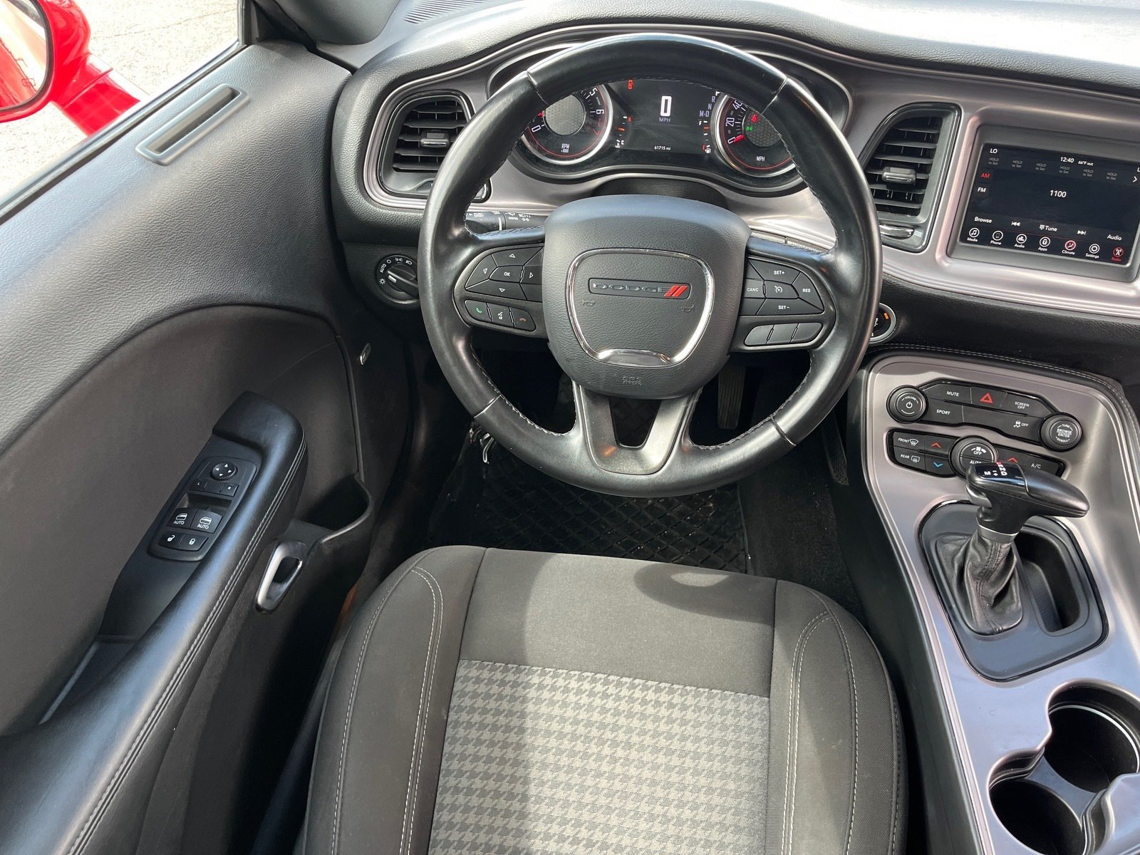 Used 2023 Dodge Challenger SXT RWD image 13