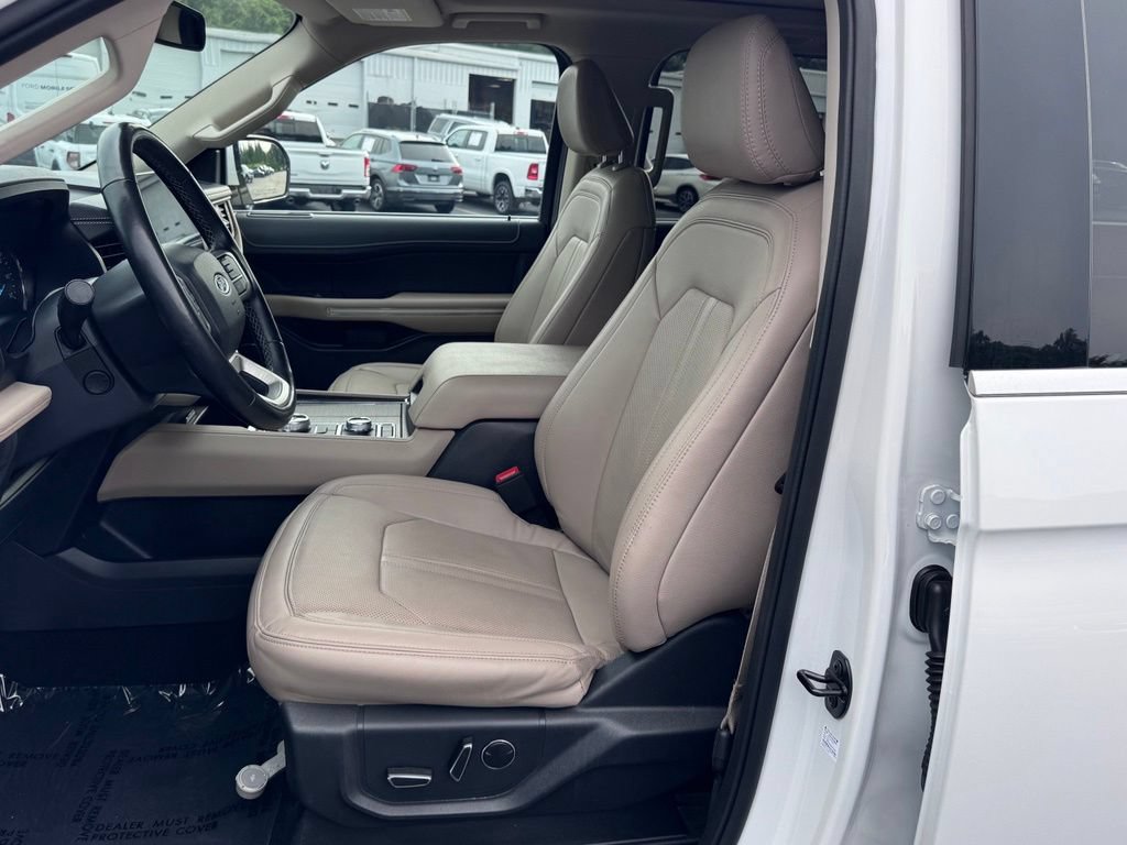 Used 2024 Ford Expedition Limited AWD/4WD image 22