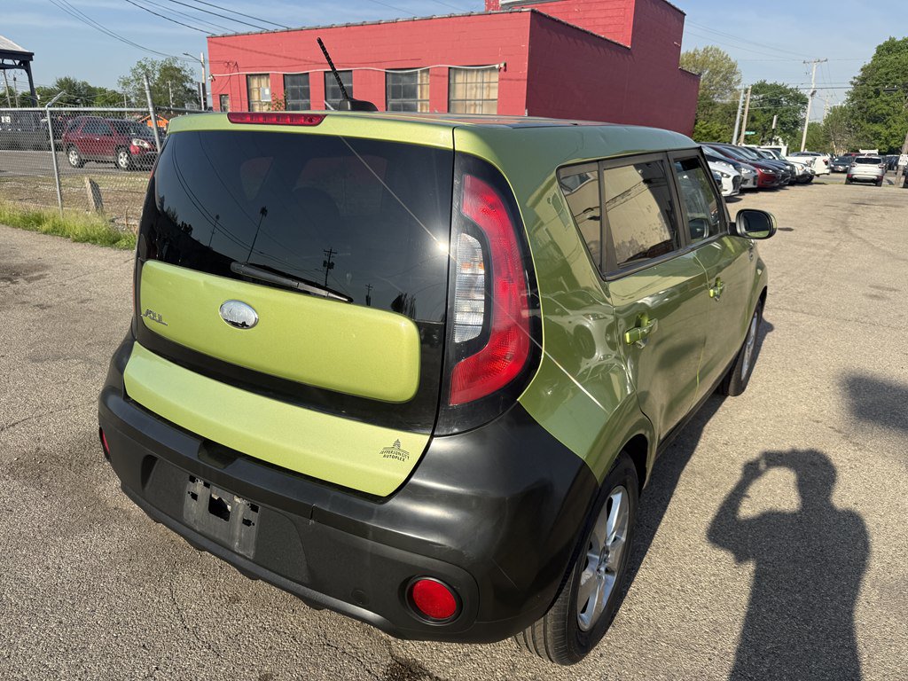 Used 2018 Kia Soul FWD image 5