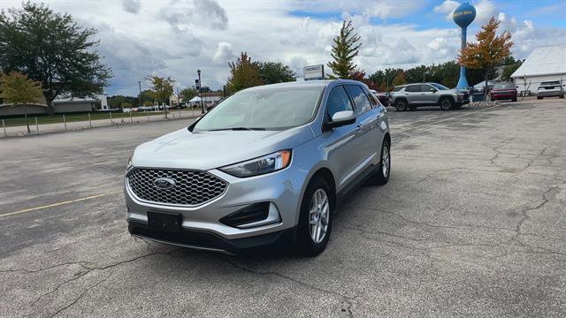 Used 2024 Ford Edge SEL image 4
