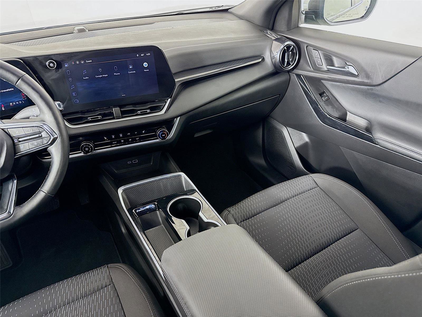 Used 2025 Chevrolet Equinox LT image 23