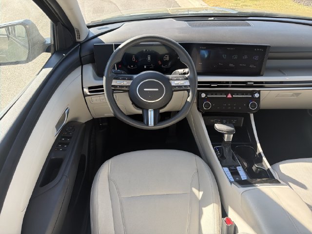 Used 2025 Hyundai Tucson SEL FWD image 25