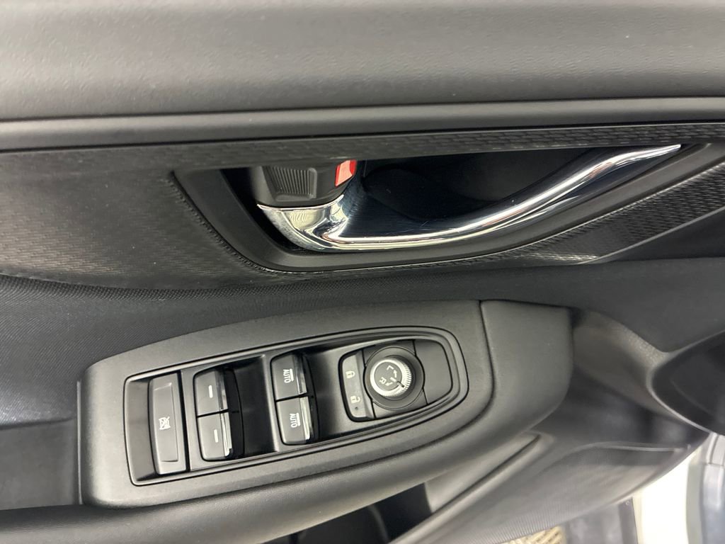 Used 2021 Subaru Outback Premium image 13