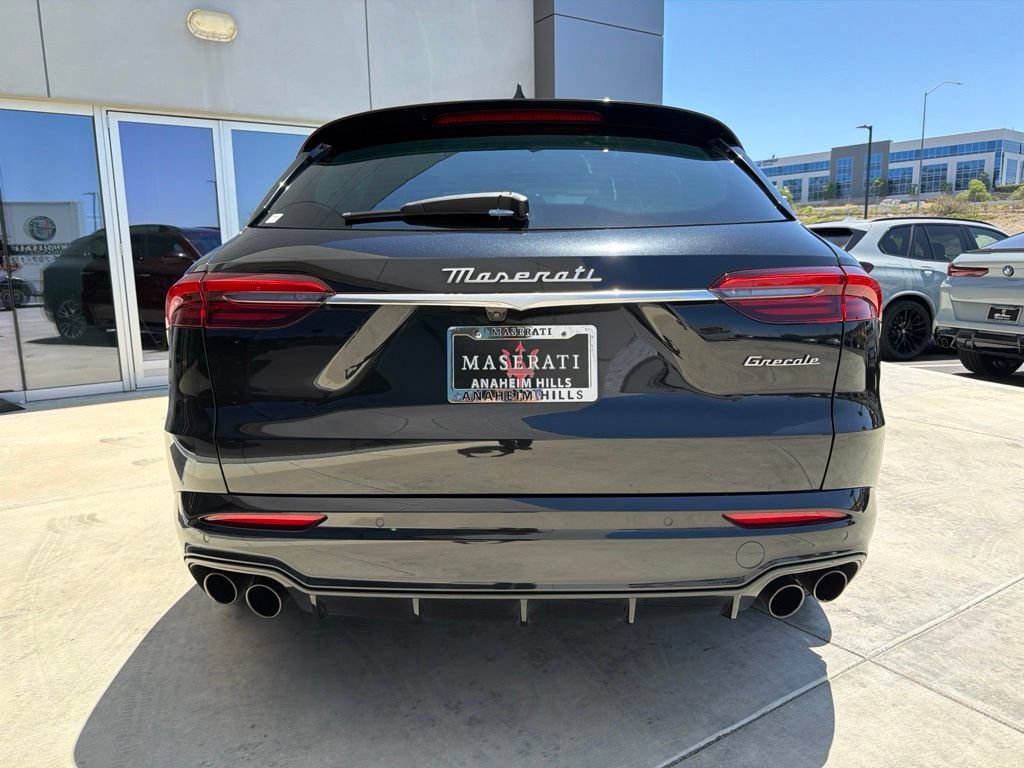 Certified 2023 Maserati Grecale Modena AWD/4WD image 7