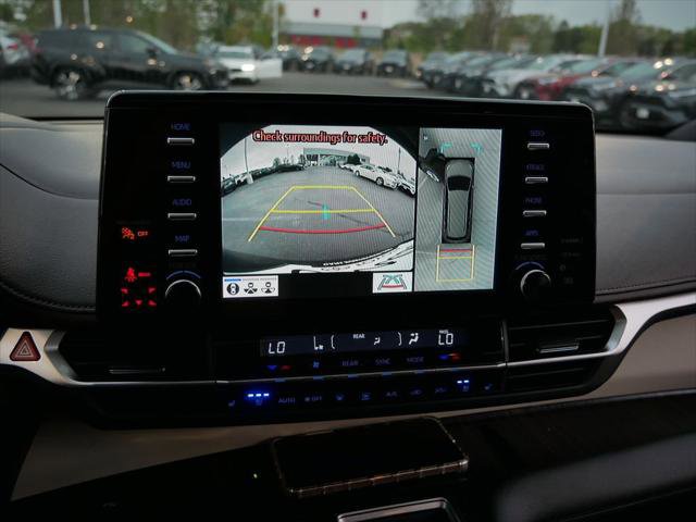 Certified 2022 Toyota Sienna Platinum AWD/4WD image 18