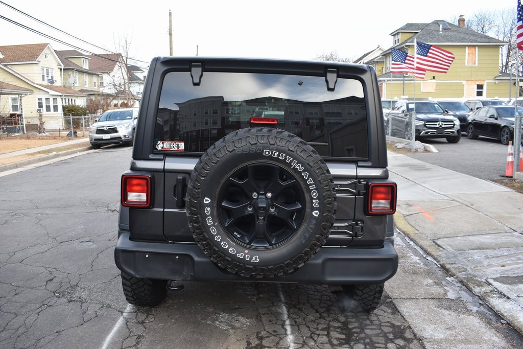 Used 2023 Jeep Wrangler Willys image 7