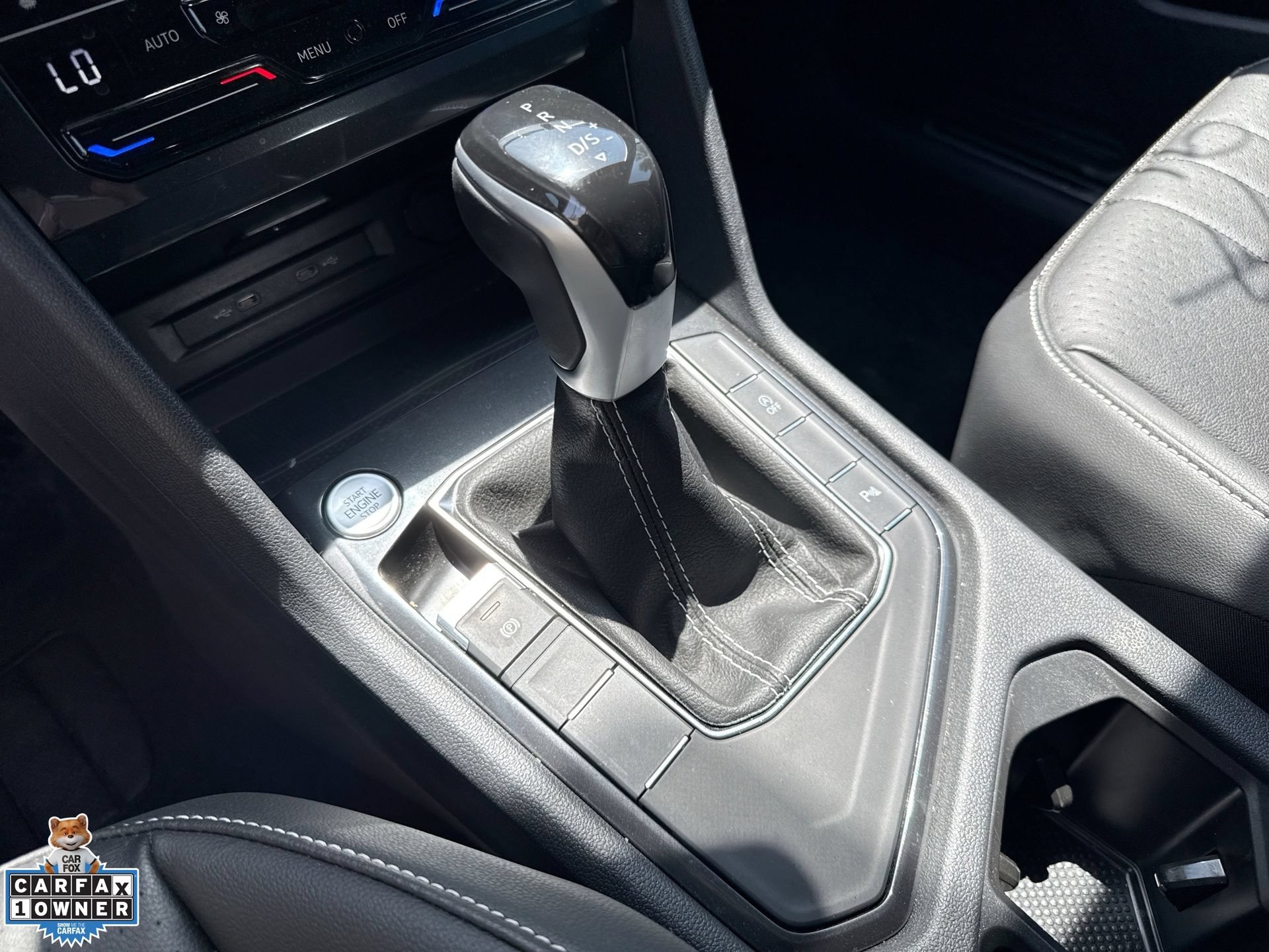 Certified 2024 Volkswagen Tiguan SE R-Line FWD image 22