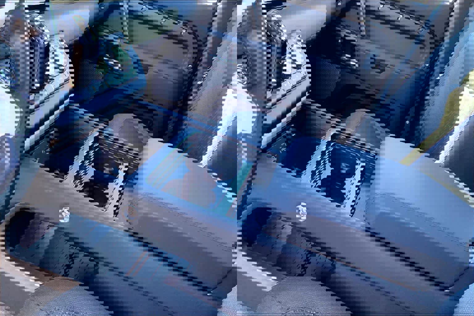 Used 2020 Land Rover Defender 110 S image 15