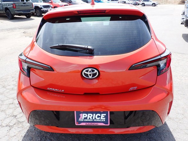 Used 2024 Toyota Corolla SE FWD image 3