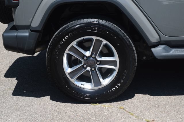 Used 2018 Jeep Wrangler Unlimited Sahara AWD/4WD image 26