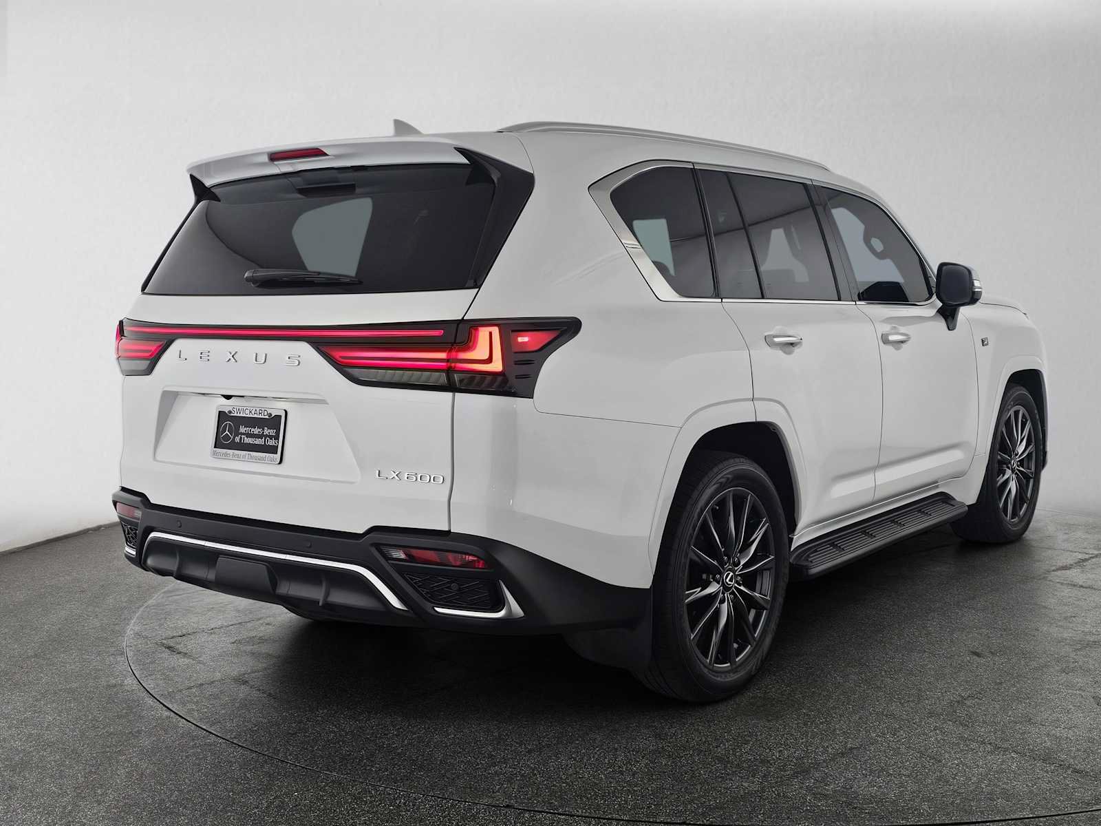 Used 2023 Lexus LX 600 F Sport AWD/4WD image 3