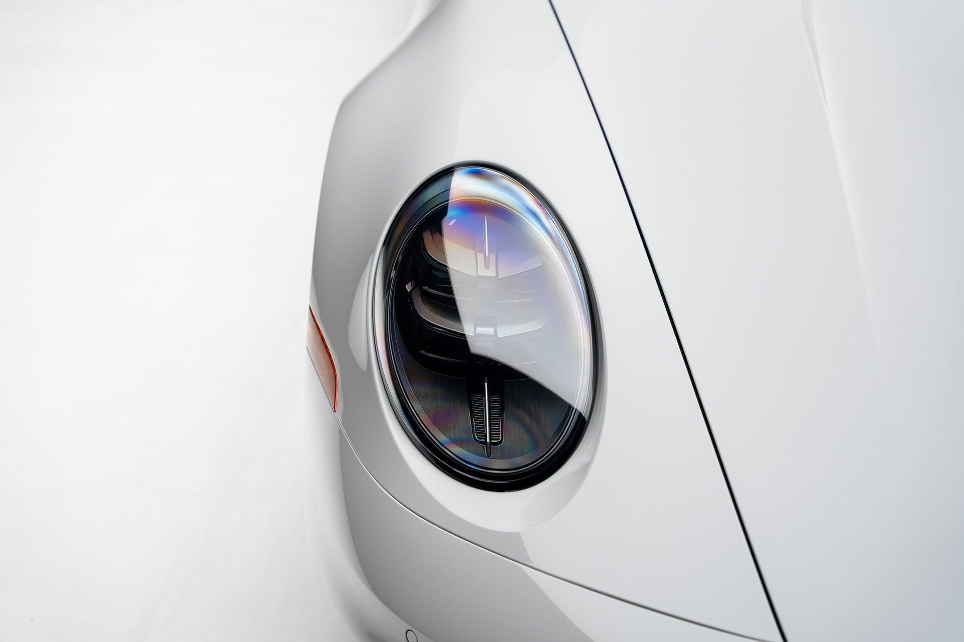 Used 2025 Porsche 911 Targa 4 GTS w/ Premium Package image 13