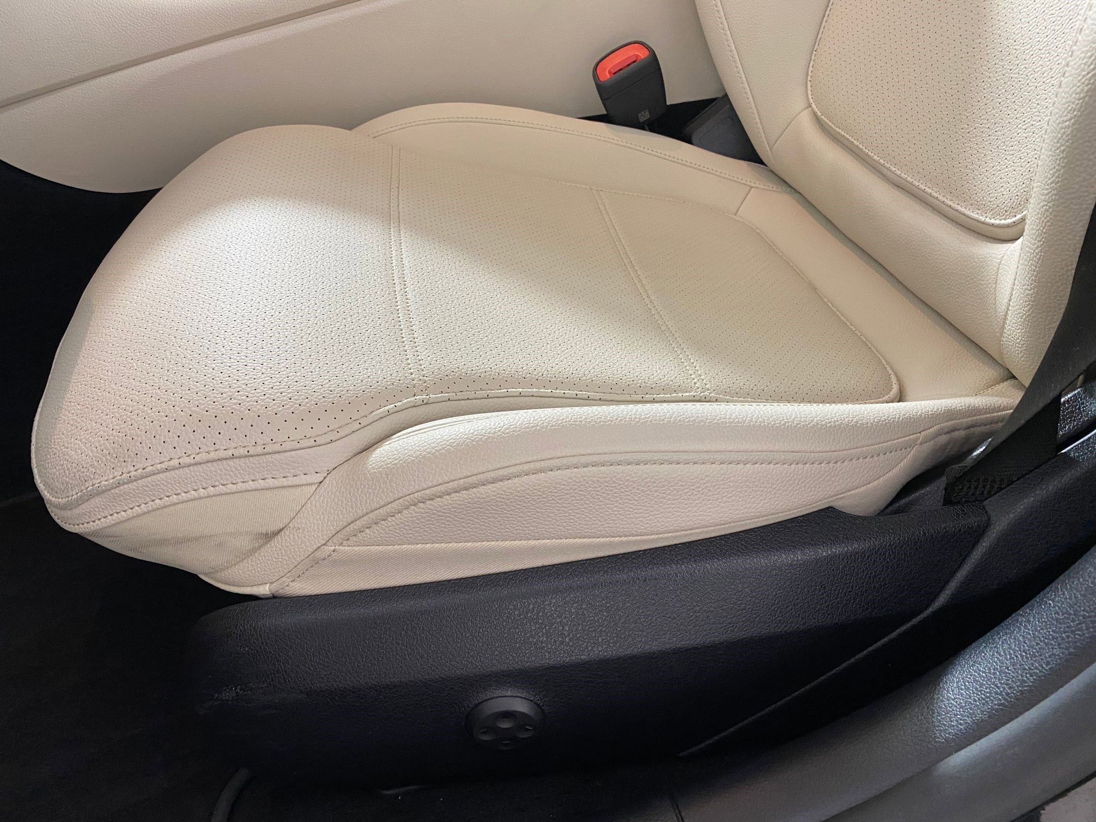 Certified 2025 Mercedes-Benz C 300 4MATIC Sedan image 12