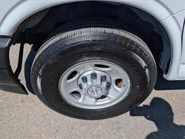 Used 2019 Chevrolet Express 2500 Extended w/ Driver Convenience Package RWD image 9
