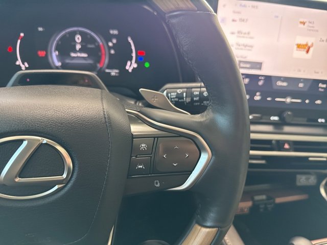 Used 2023 Lexus RX 350 AWD image 34