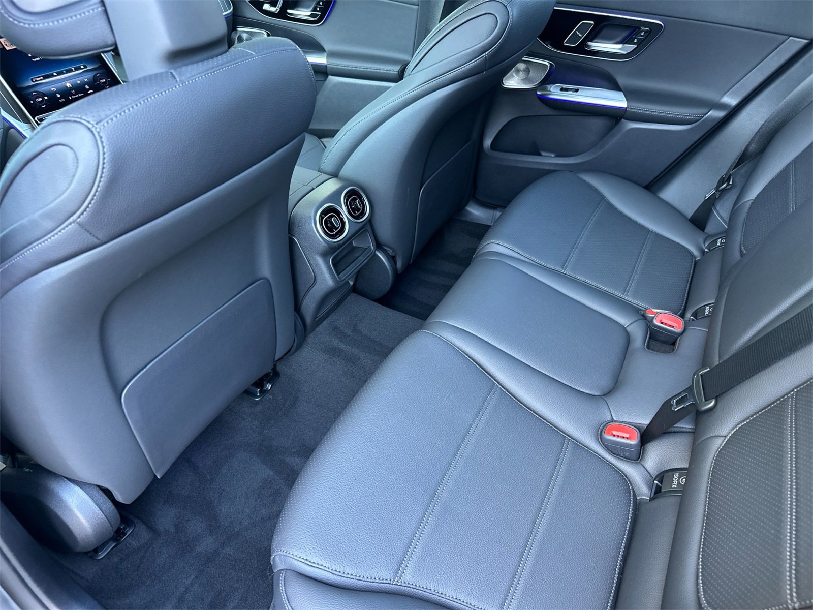 New 2025 Mercedes-Benz GLC 300 4MATIC image 12