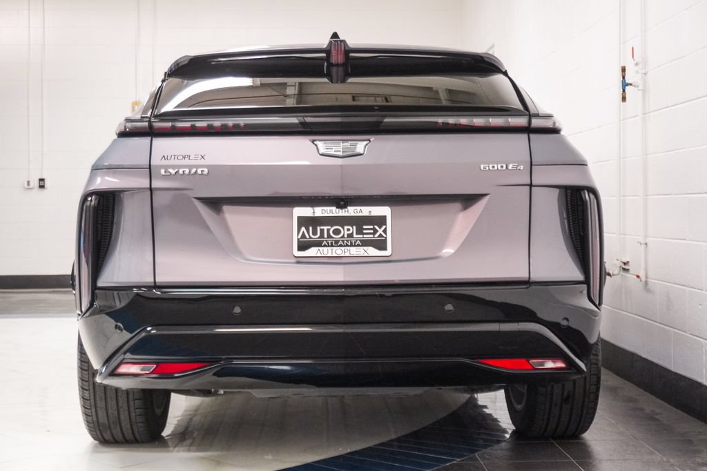 Used 2024 Cadillac Lyriq Sport AWD/4WD image 37