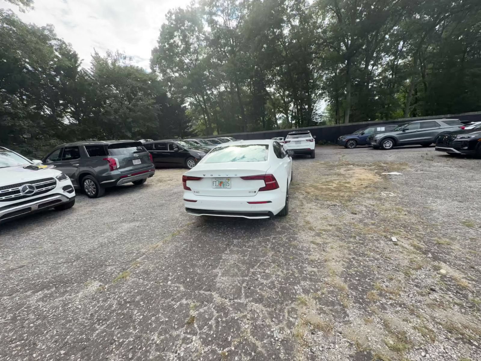 Used 2025 Volvo S60 B5 Core AWD/4WD image 12